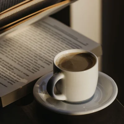 MOMENTO MINI, šolja za espresso sa tacnom od fine keramike, 100 ml, bela