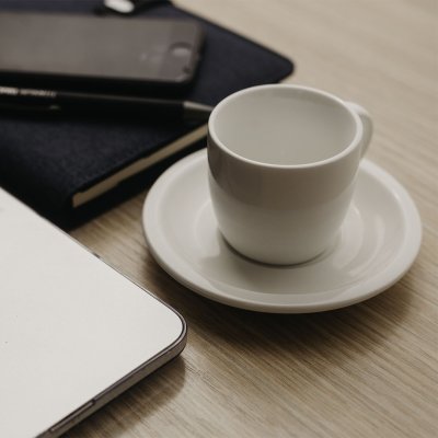 MOMENTO, šolja za cappuccino sa tacnom od fine keramike, 150 ml, bela